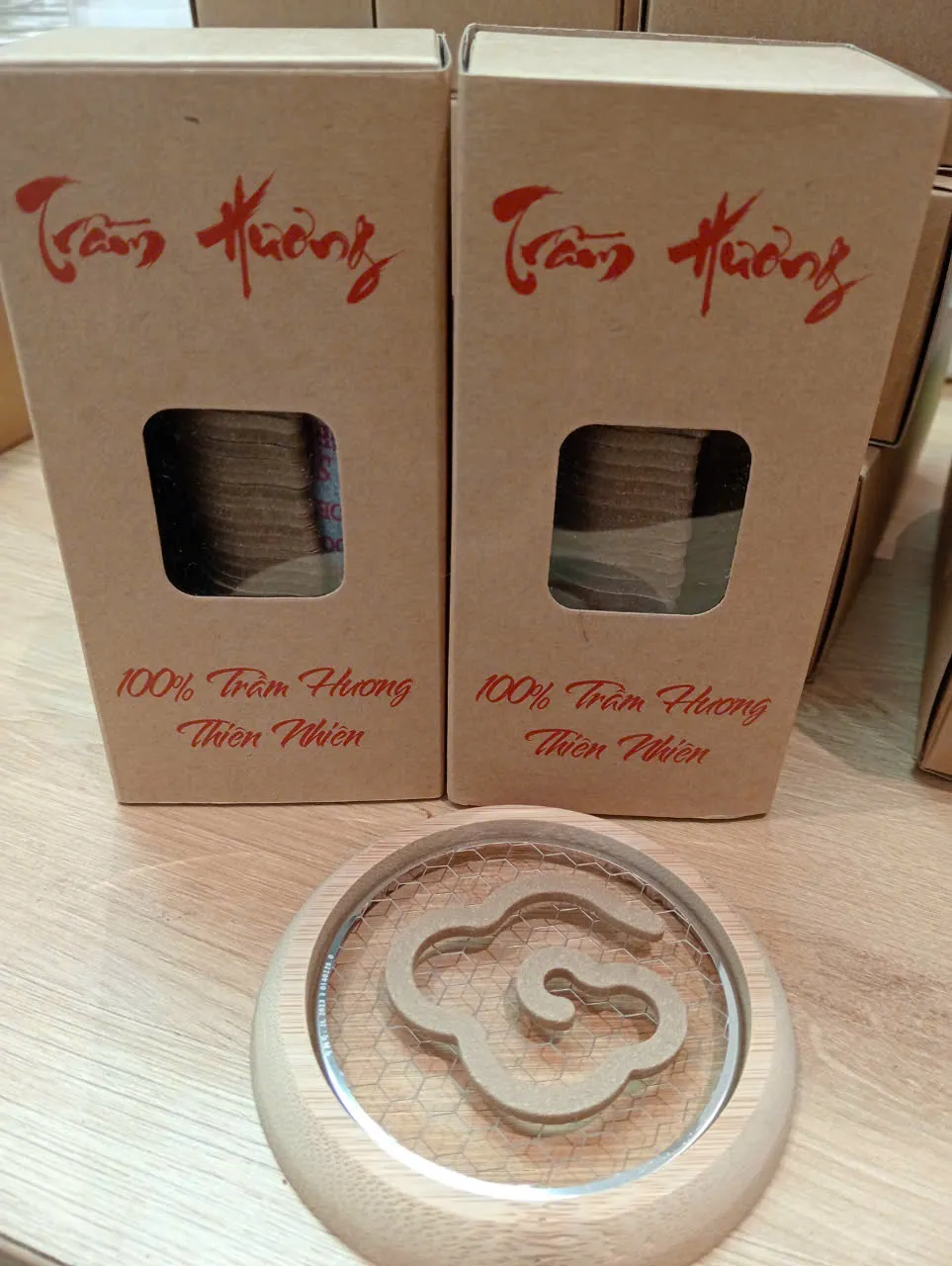 Trầm Hương Vân Mây_100% Trầm Hương Thiên Nhiên