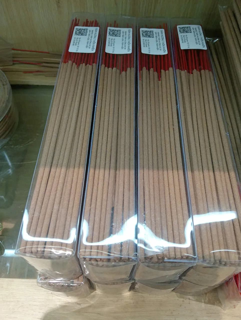 [Hộp 200 grams] Nhang/ hương Trầm hương thành phần tự nhiên thơm nhiều giá sỉ cao 30-40 cm